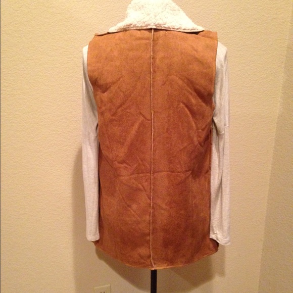 Faux Suede Shearling Vest size small tan camel fall winter vest - Picture 7 of 7